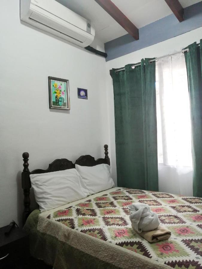 Casa Quepos Hotell Eksteriør bilde