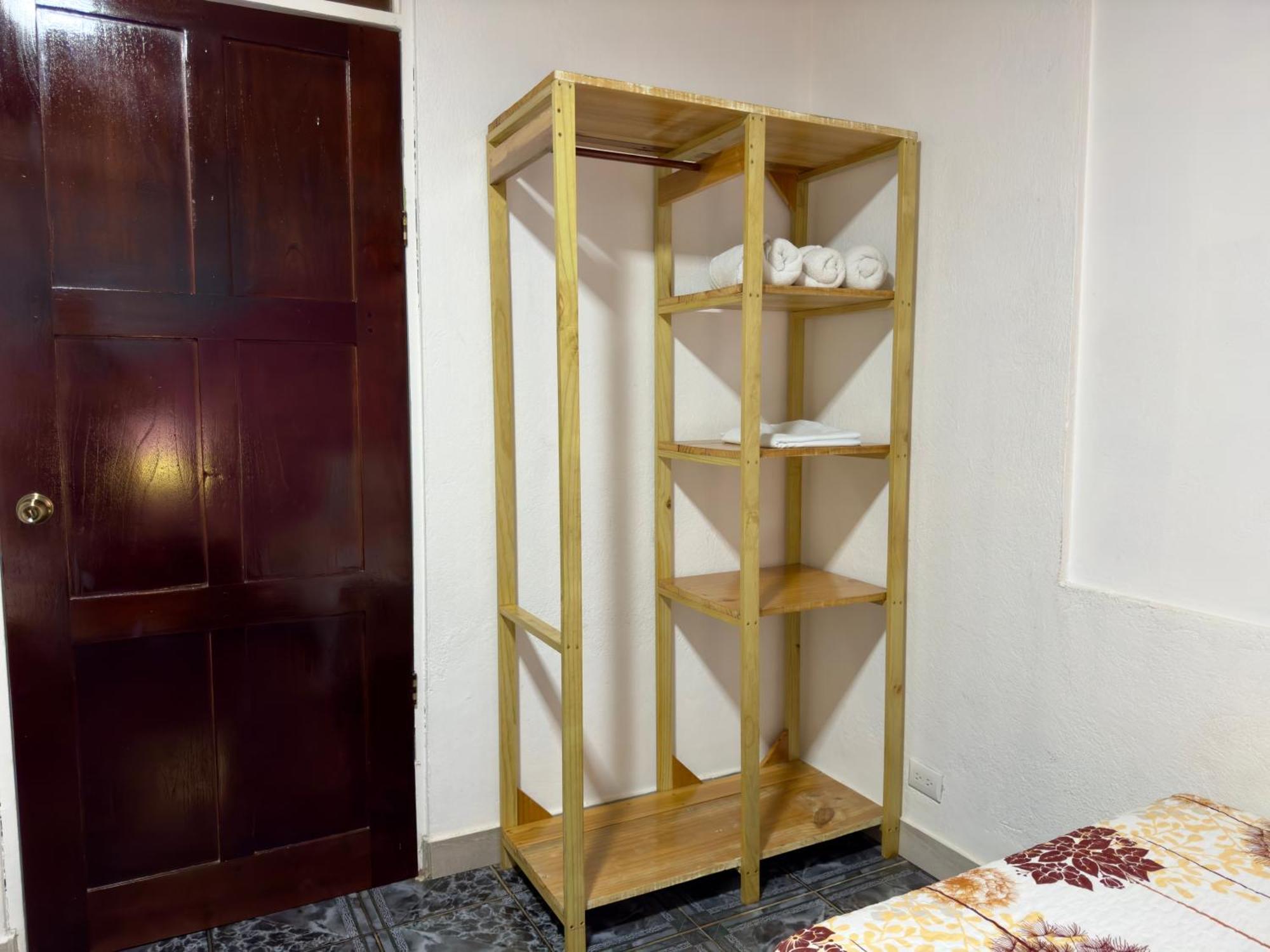 Casa Quepos Hotell Eksteriør bilde