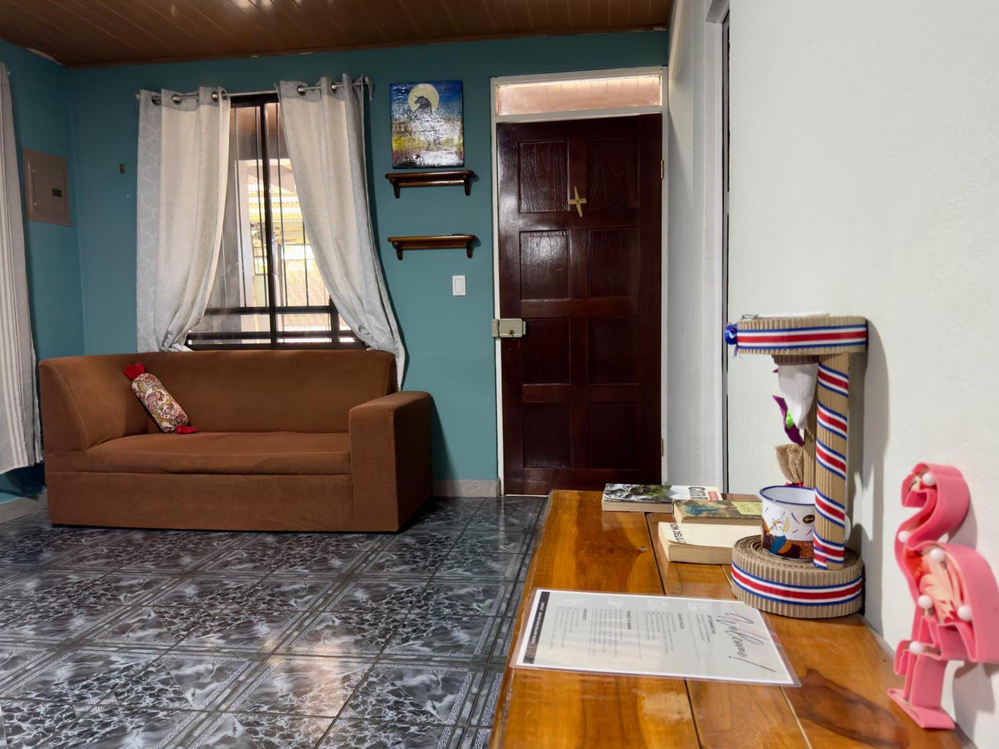 Casa Quepos Hotell Eksteriør bilde