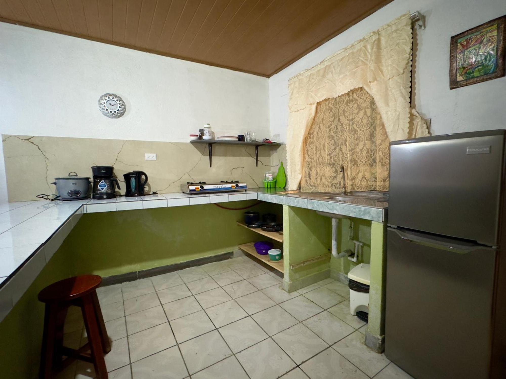Casa Quepos Hotell Eksteriør bilde